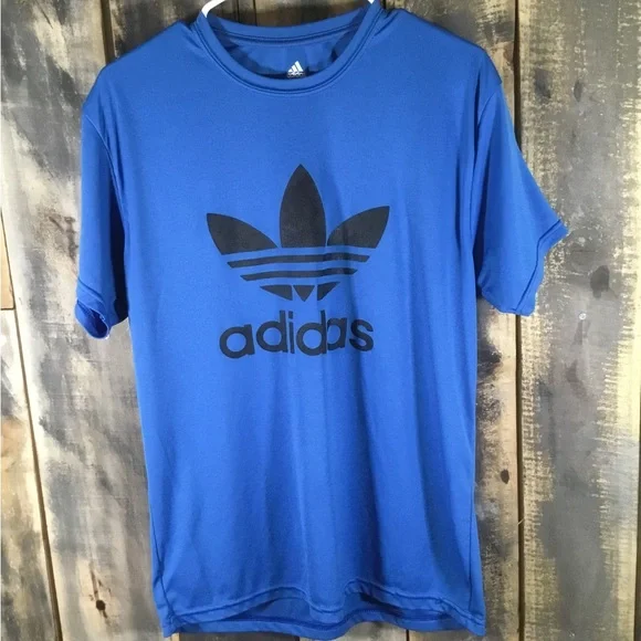Adidas t-shirt size medium - Picture 1 of 3